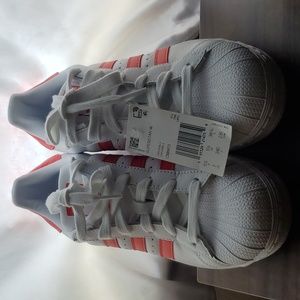 Adidas superstar W Originals Size 7 Lthr